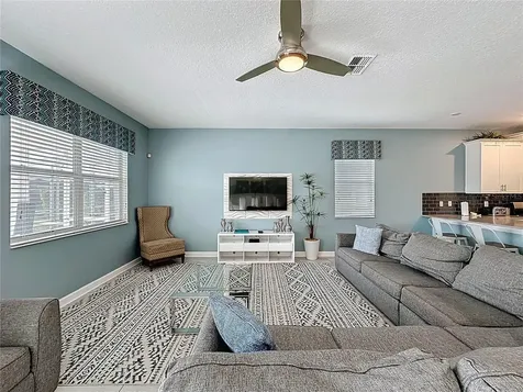 8906 Stinger Drive Davenport FL 33896