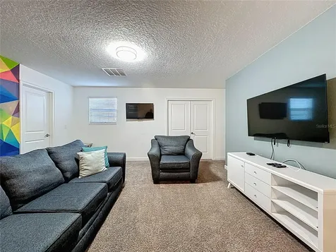 8906 Stinger Drive Davenport FL 33896