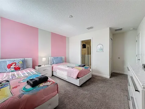 8906 Stinger Drive Davenport FL 33896