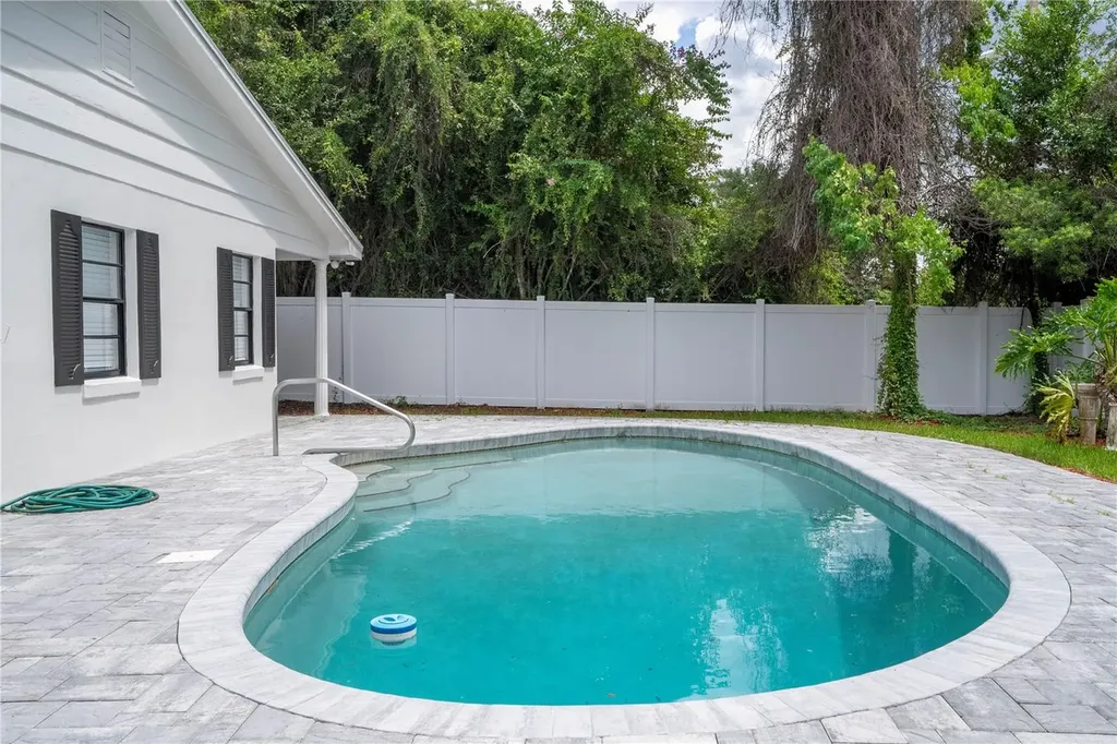 1124 Munster Street Orlando FL 32803