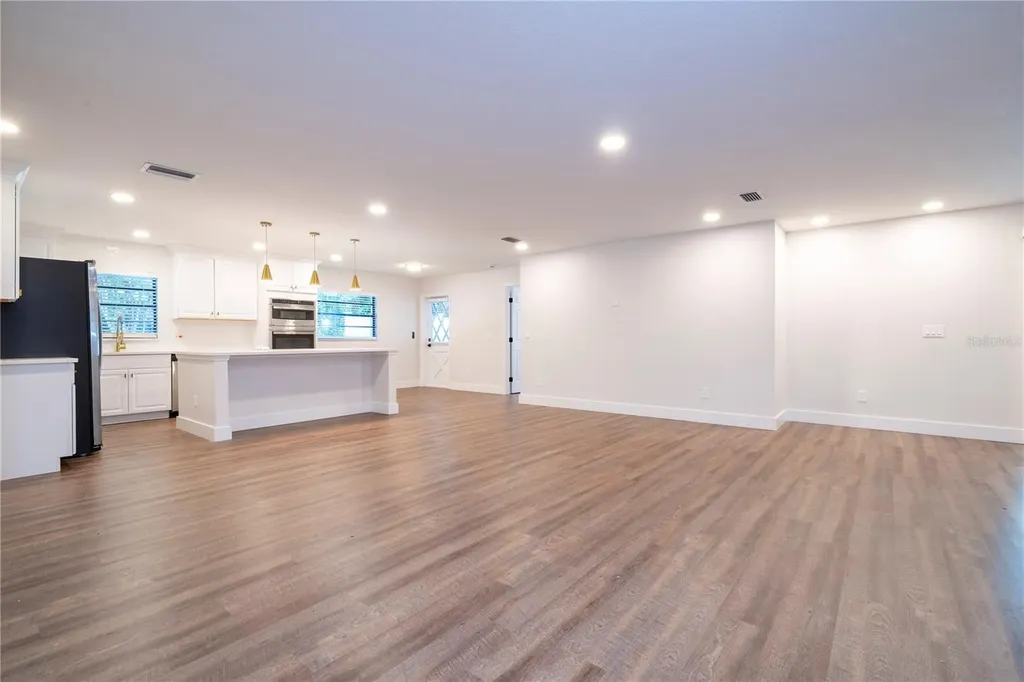 1124 Munster Street Orlando FL 32803