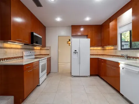 3619 NW 38th Street Gainesville FL 32606