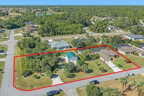 3950 Derrick Street North Port FL 34288
