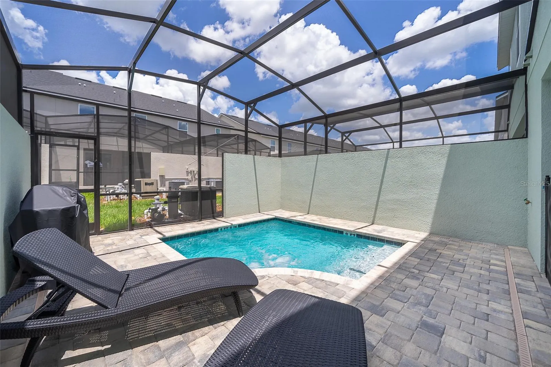 1812 Tropical Palms Circle Kissimmee FL 34747