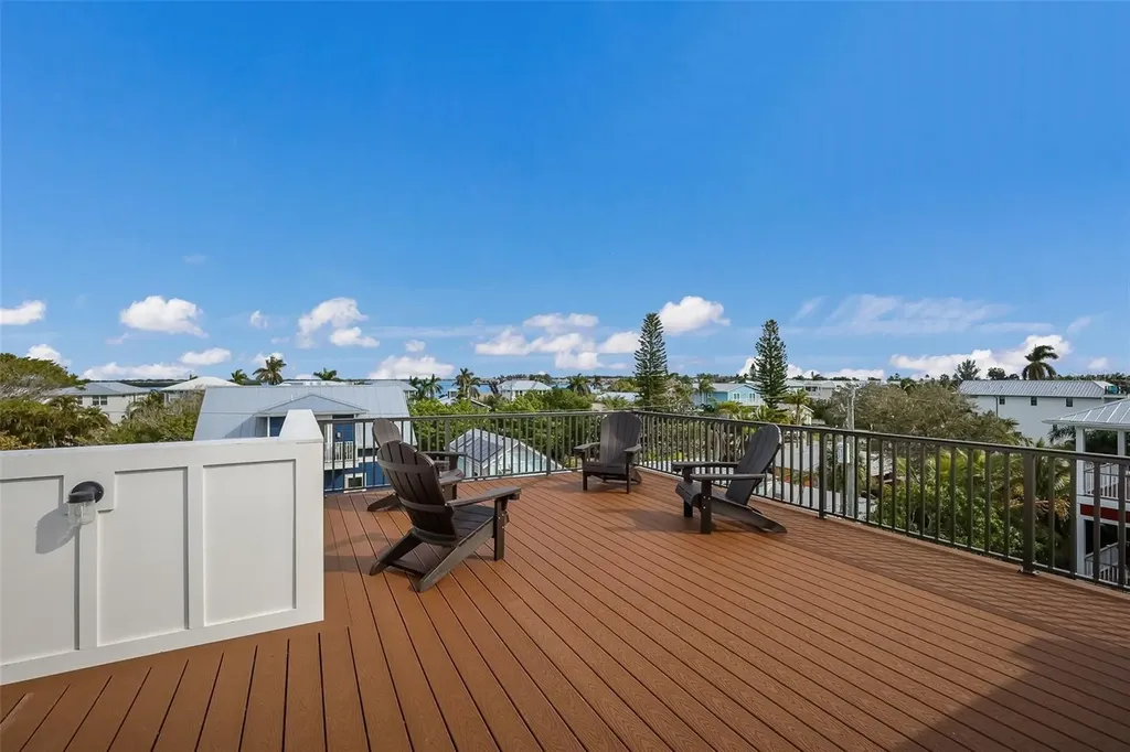 2213 Avenue C Bradenton Beach FL 34217