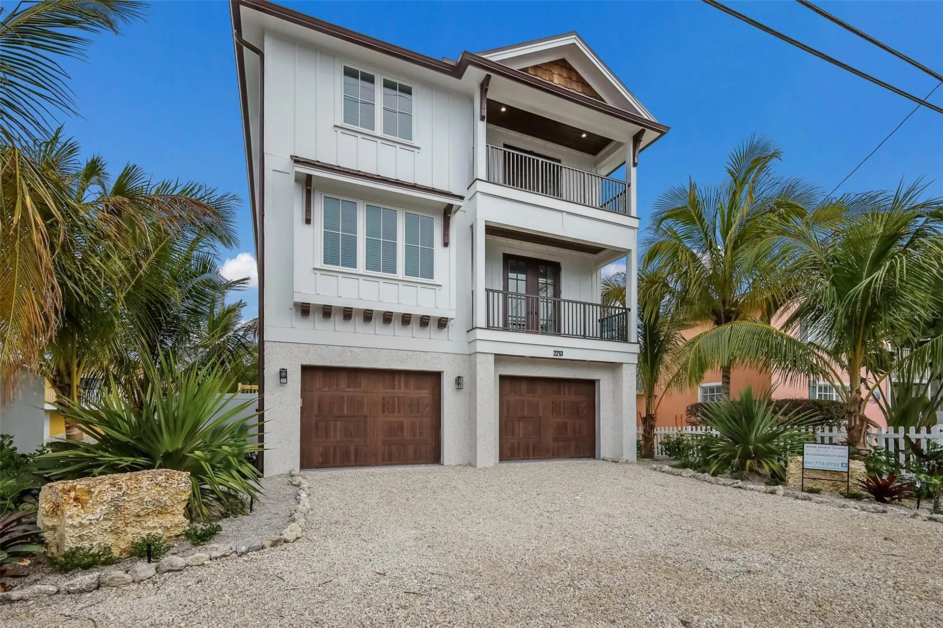 2213 Avenue C Bradenton Beach FL 34217