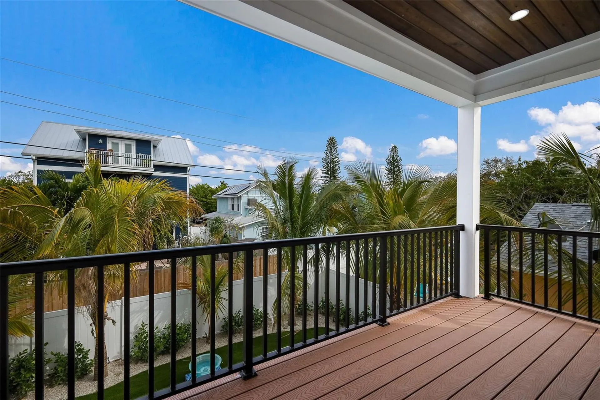 2213 Avenue C Bradenton Beach FL 34217