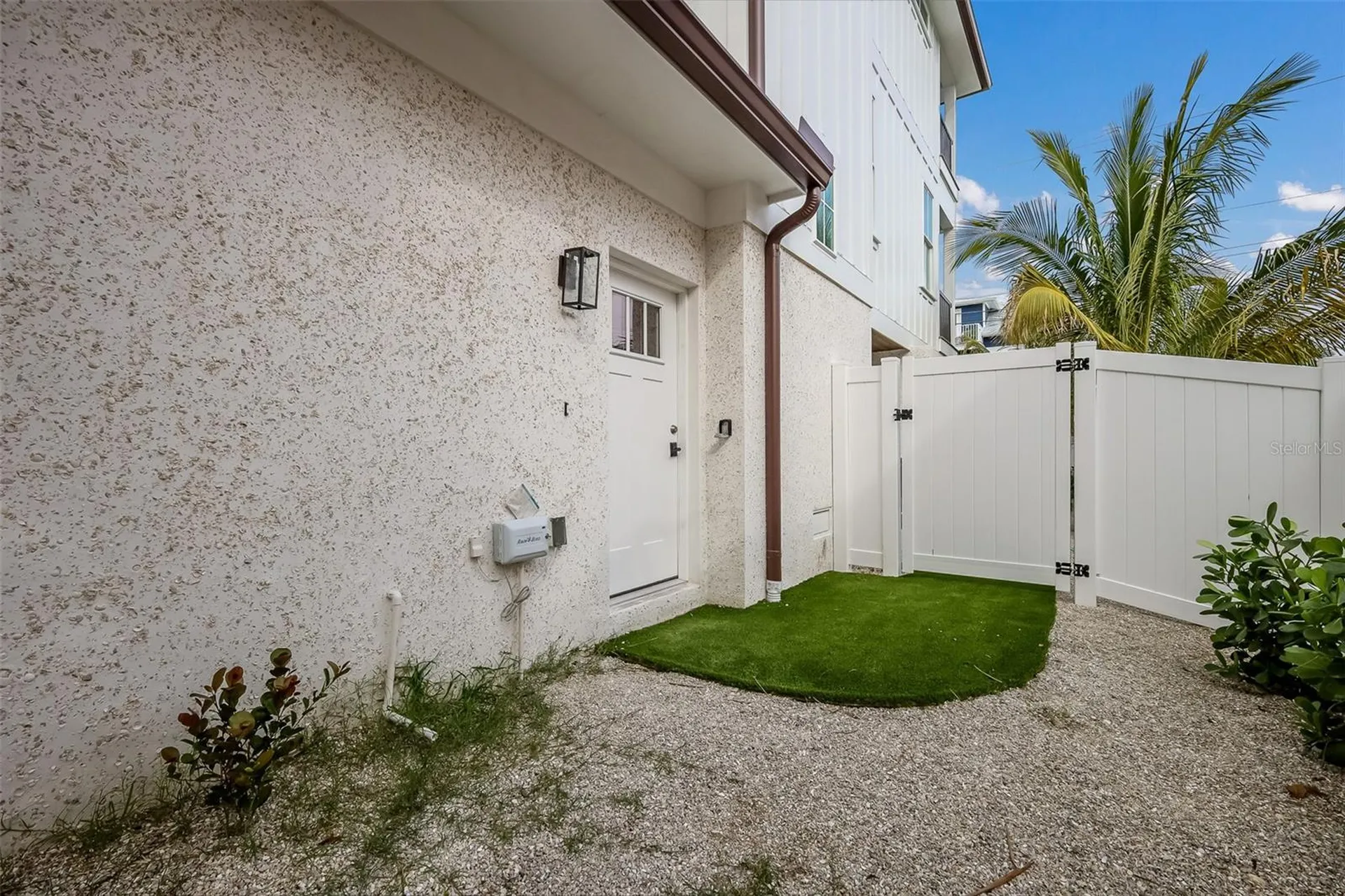 2213 Avenue C Bradenton Beach FL 34217