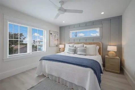 2213 Avenue C Bradenton Beach FL 34217