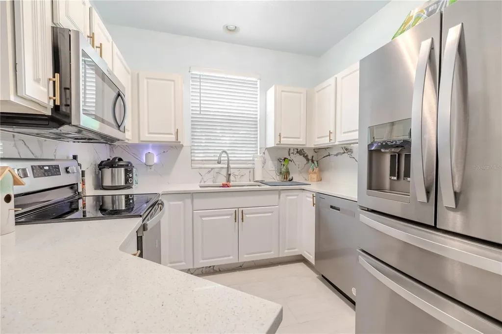 12245 Country White Circle Tampa FL 33635