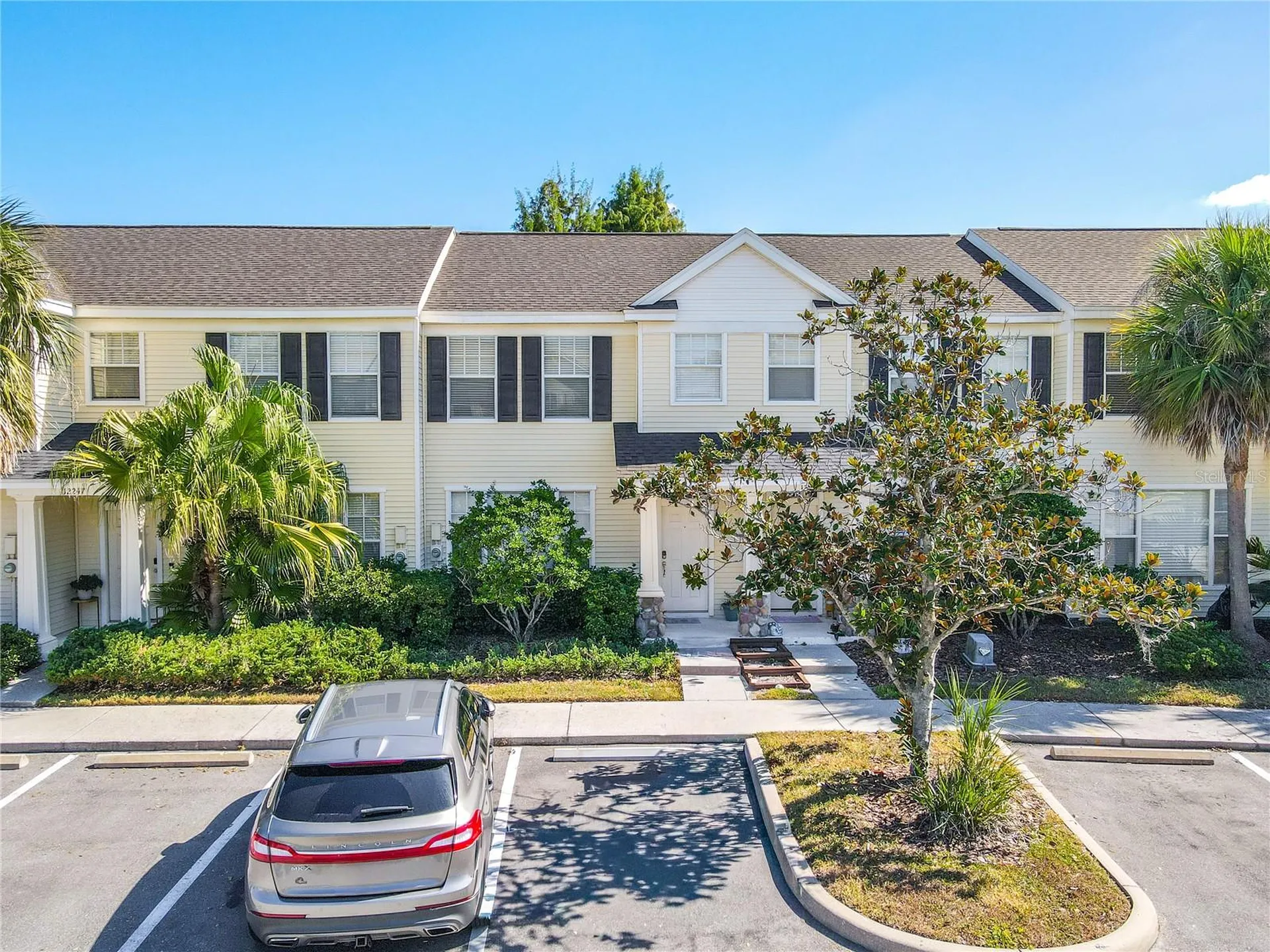 12245 Country White Circle Tampa FL 33635