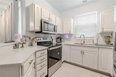 12245 Country White Circle Tampa FL 33635