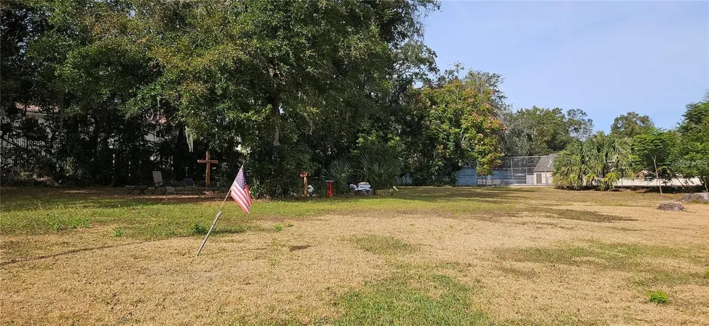 2442 NE 7th Street Ocala FL 34470