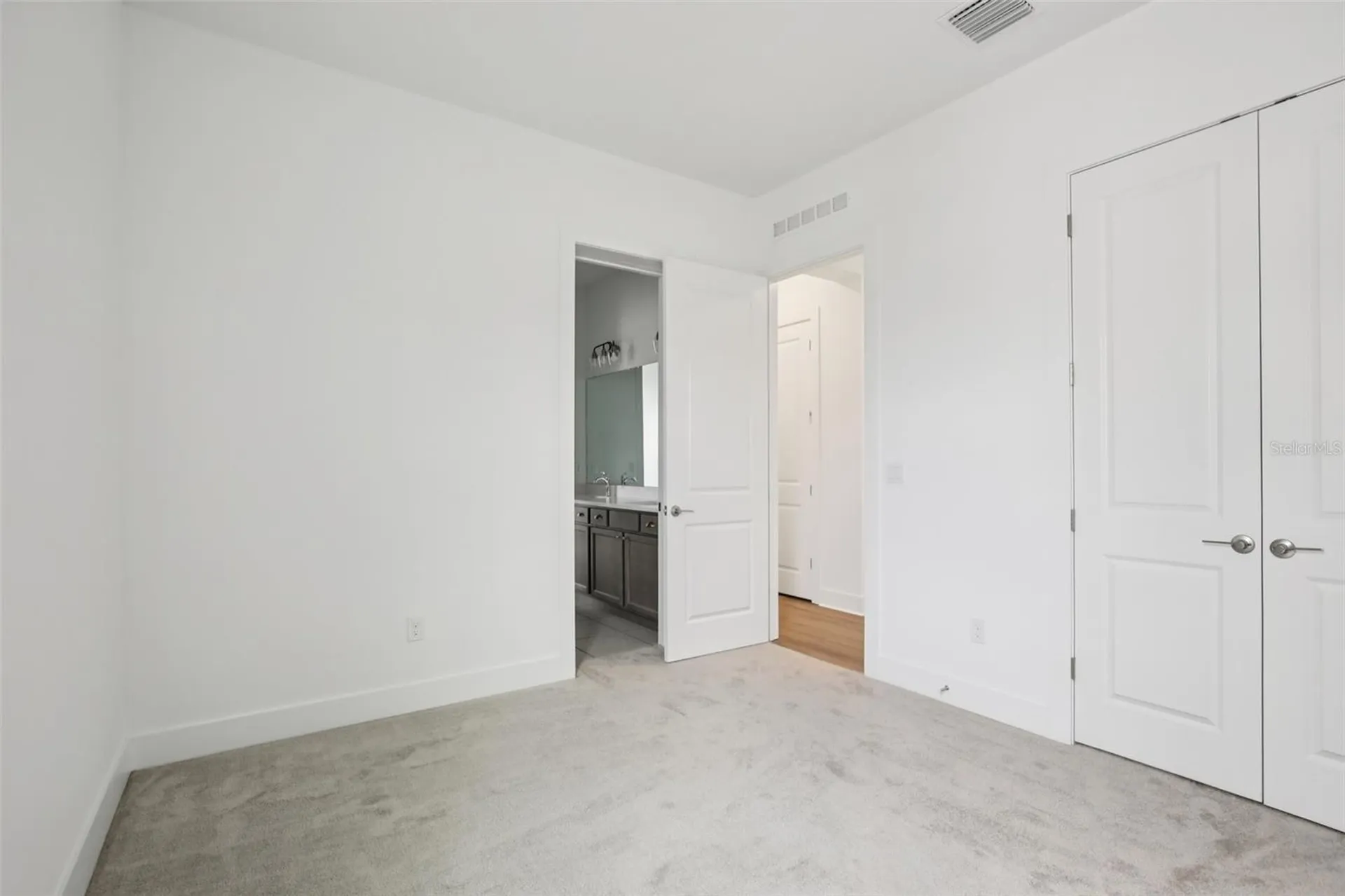 8218 Golden Beach Court Parrish FL 34219