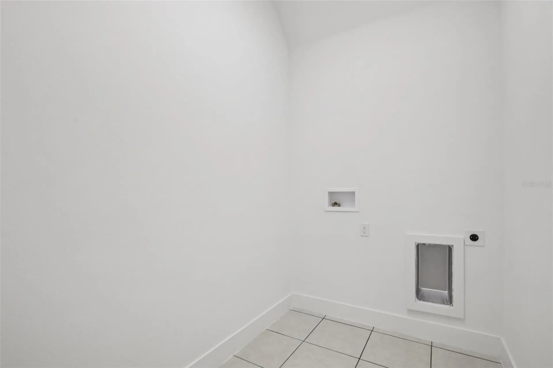 8218 Golden Beach Court Parrish FL 34219
