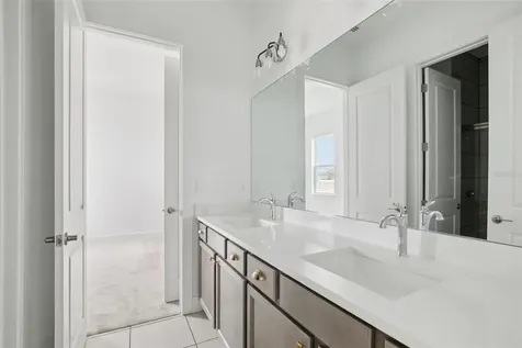 8218 Golden Beach Court Parrish FL 34219