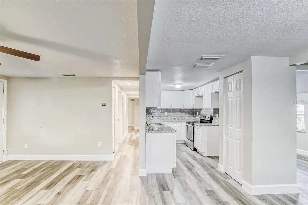 5320 Cherry Avenue Seffner FL 33584