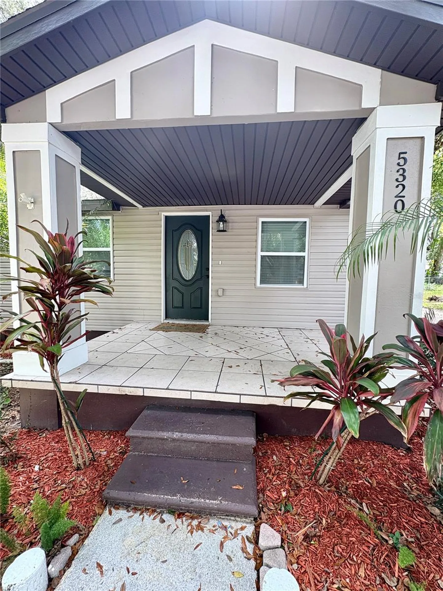5320 Cherry Avenue Seffner FL 33584