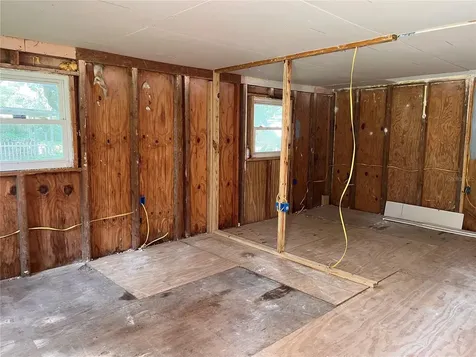 5320 Cherry Avenue Seffner FL 33584