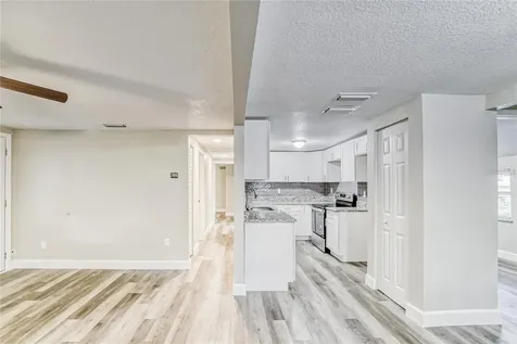 5320 Cherry Avenue Seffner FL 33584