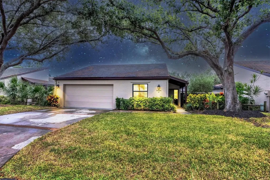 3714 Glen Oaks Manor Drive Sarasota FL 34232