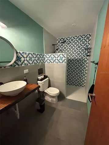 69 Calle Fernandez Garcia Luquillo PR 00773