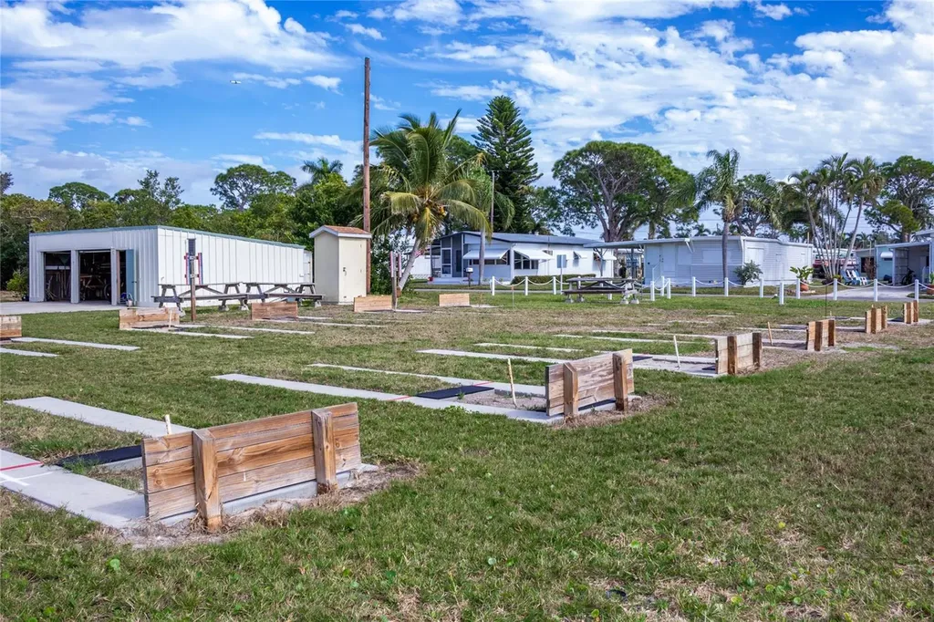 10315 Cortez Road W Bradenton FL 34210