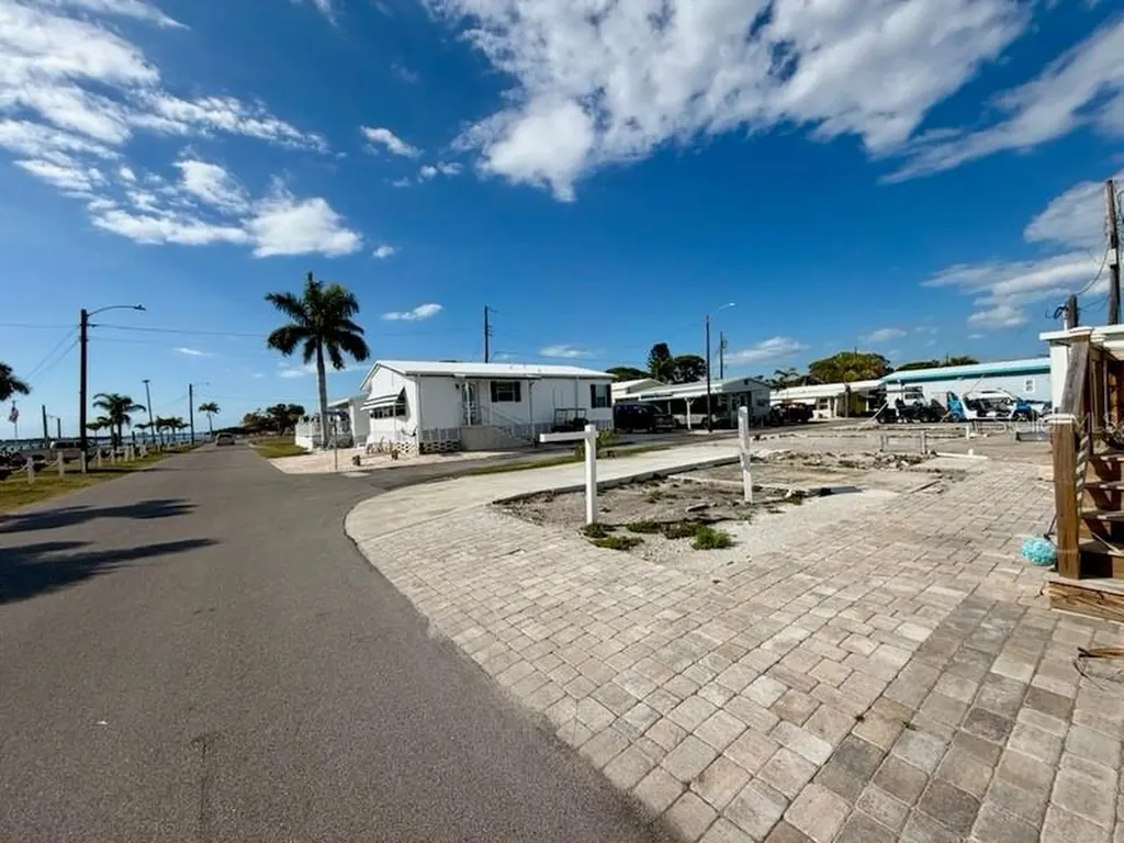 10315 Cortez Road W Bradenton FL 34210