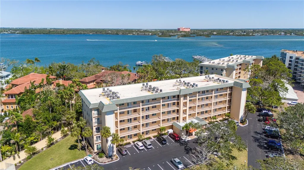 8625 Midnight Pass Road Sarasota FL 34242