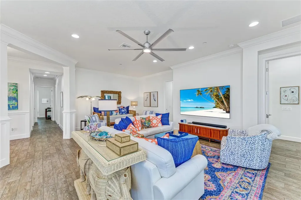 334 Castaway Cay Drive Bradenton FL 34209
