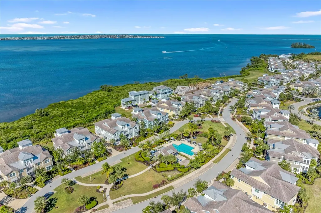 334 Castaway Cay Drive Bradenton FL 34209