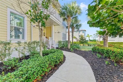 334 Castaway Cay Drive Bradenton FL 34209