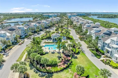 334 Castaway Cay Drive Bradenton FL 34209