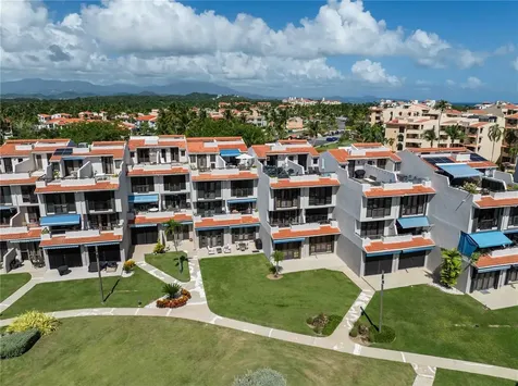 180 SE Candelero Drive Street Humacao PR 00791