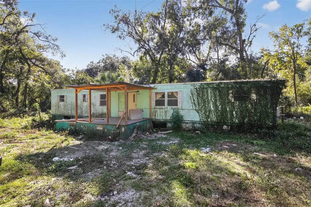 3140 NE 162nd Place Citra FL 32113