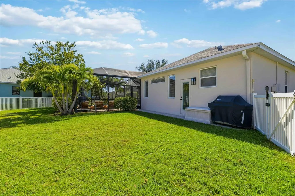 13864 Wood Duck Circle Lakewood Ranch FL 34202