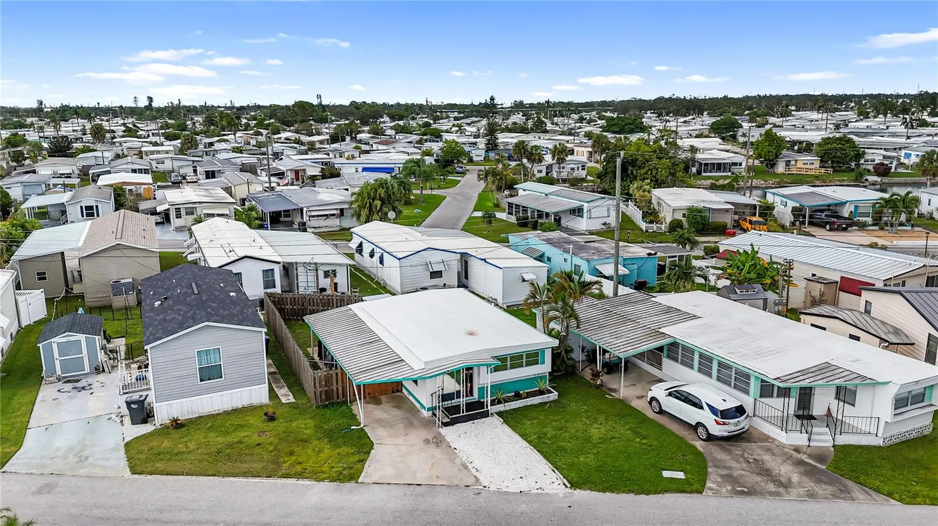 307 52nd Avenue Drive W Bradenton FL 34207