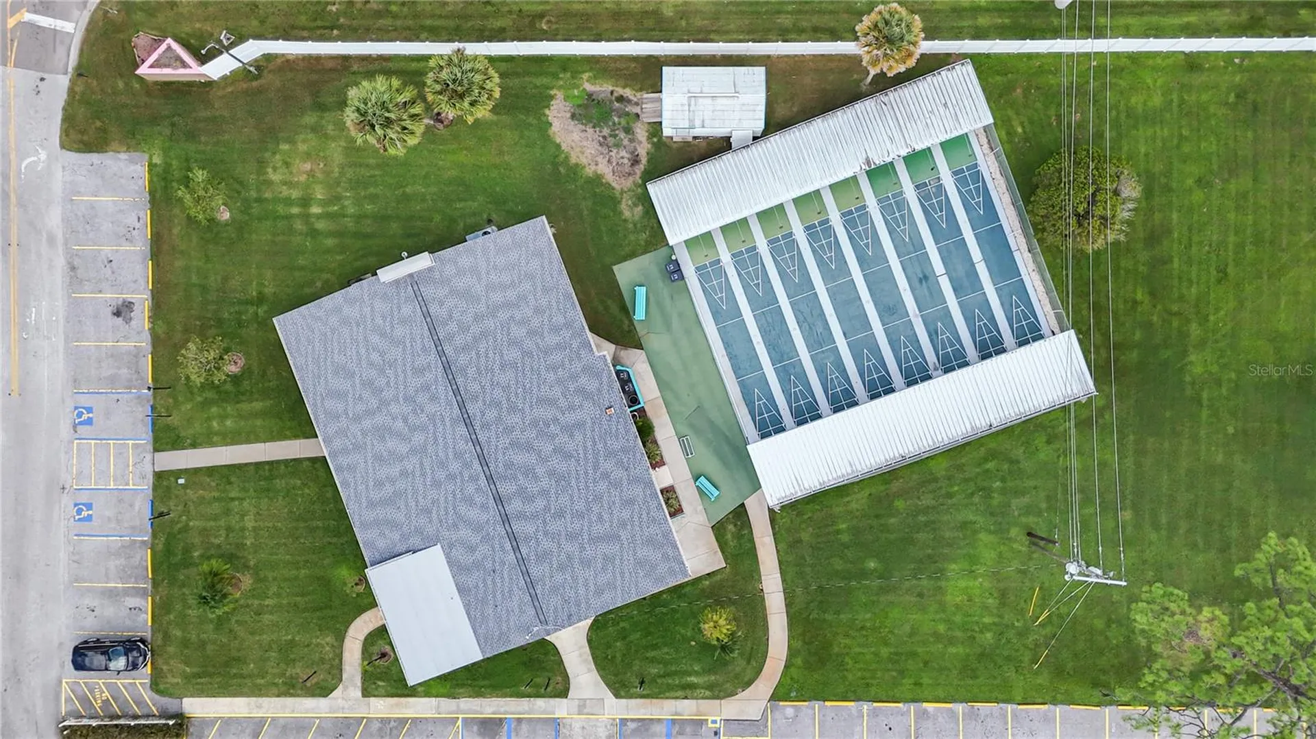307 52nd Avenue Drive W Bradenton FL 34207