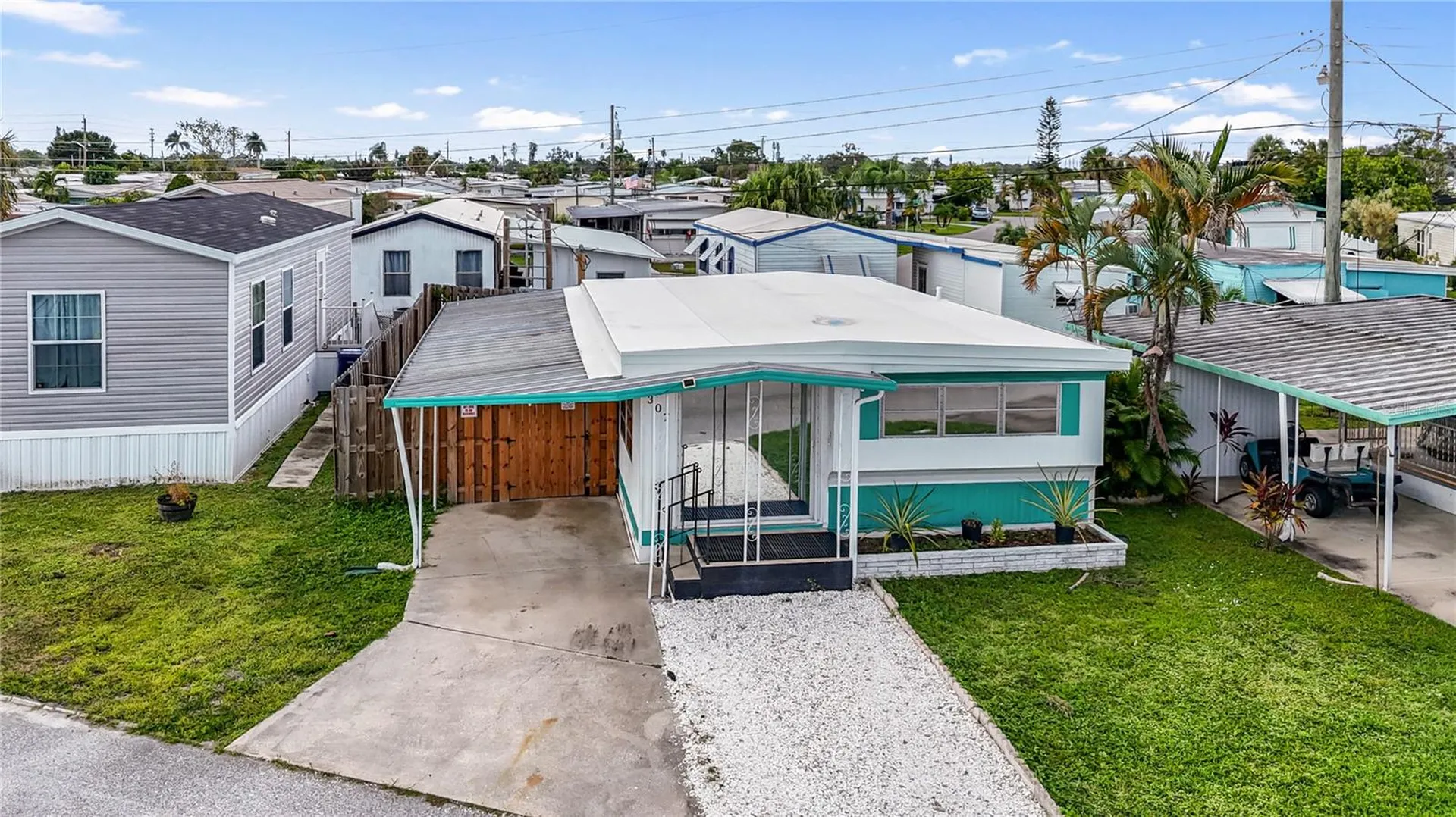307 52nd Avenue Drive W Bradenton FL 34207