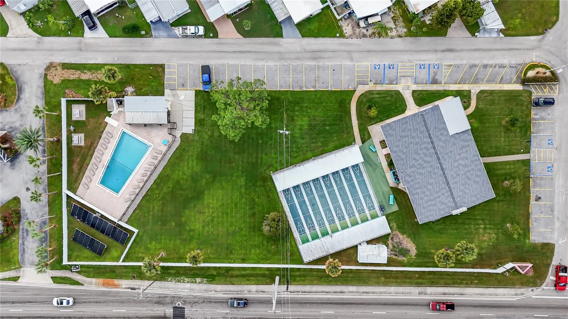 307 52nd Avenue Drive W Bradenton FL 34207