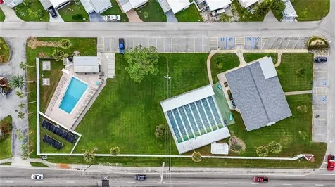 307 52nd Avenue Drive W Bradenton FL 34207