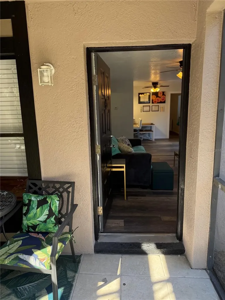 4025 Angel Oak Court Tampa FL 33613