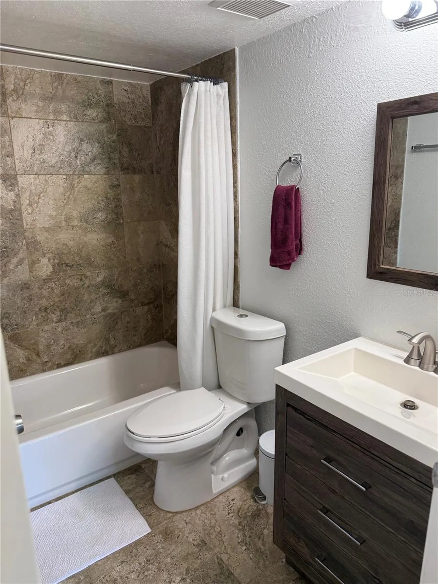 4025 Angel Oak Court Tampa FL 33613
