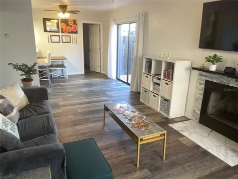 4025 Angel Oak Court Tampa FL 33613
