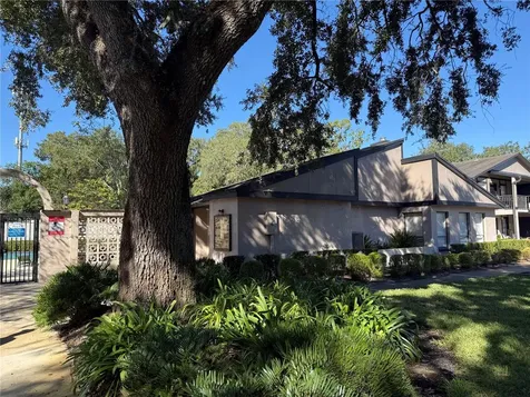 4025 Angel Oak Court Tampa FL 33613