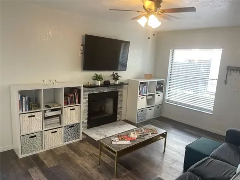 4025 Angel Oak Court Tampa FL 33613