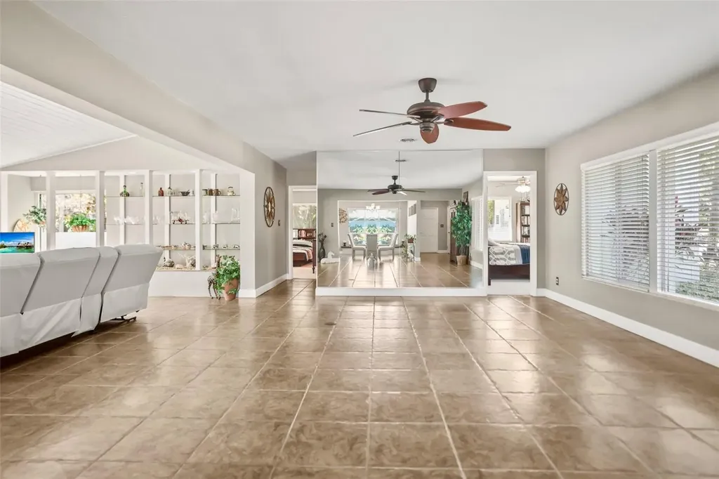 55 Valencia Drive Dunedin FL 34698
