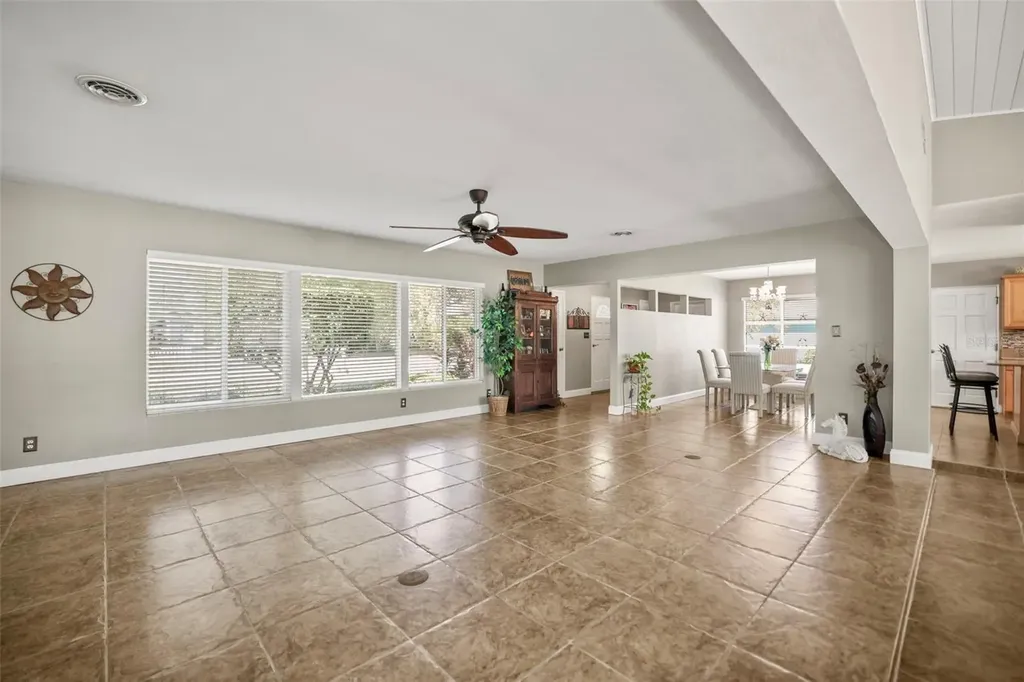 55 Valencia Drive Dunedin FL 34698
