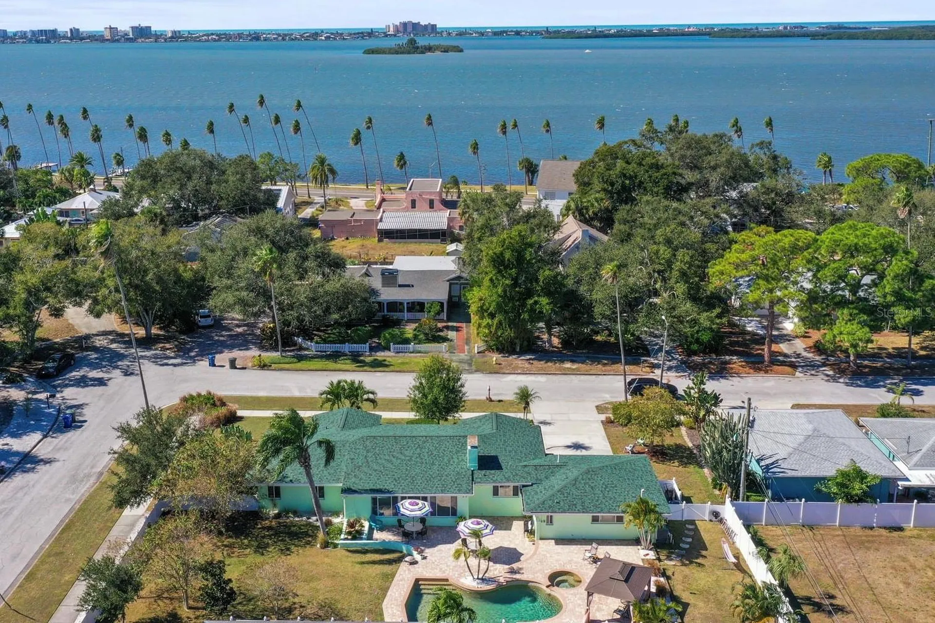 55 Valencia Drive Dunedin FL 34698