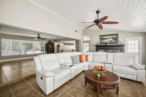 55 Valencia Drive Dunedin FL 34698